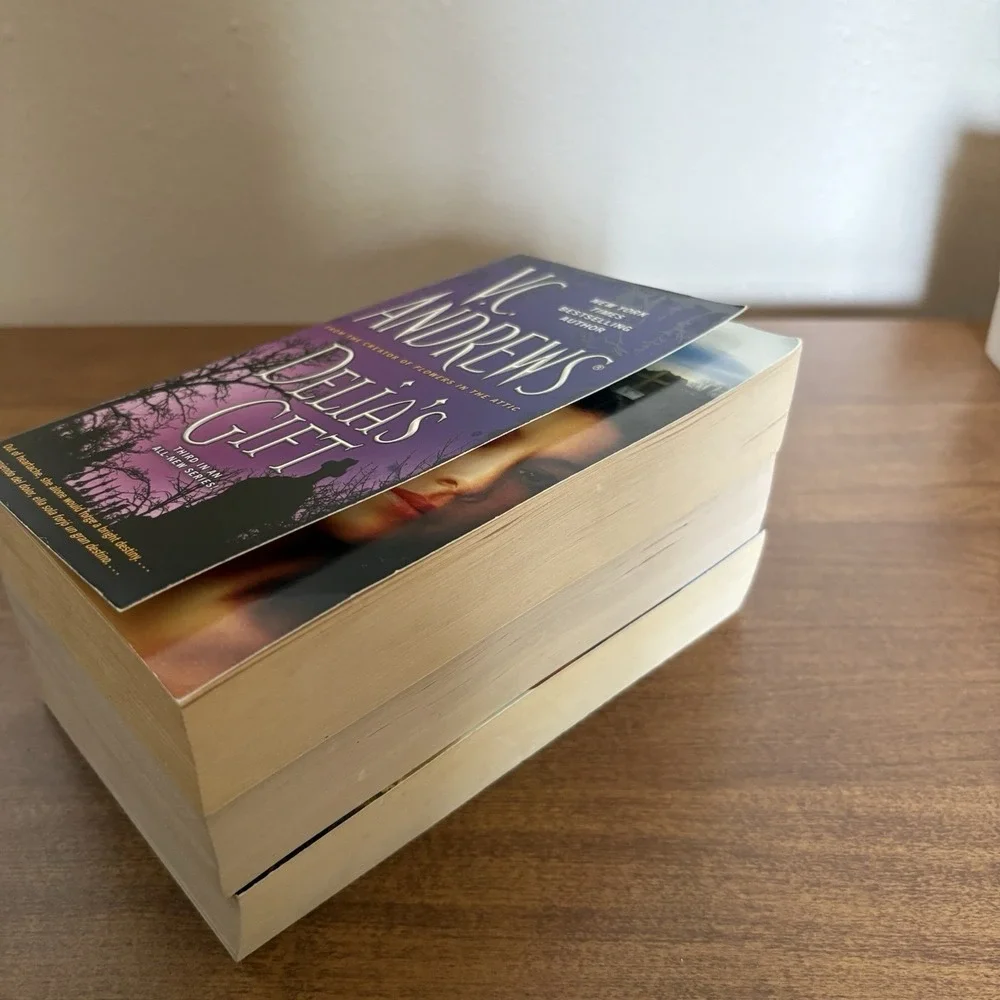 3 x Delia Complete Series‎ 1-3 by VC Andrews Paperback